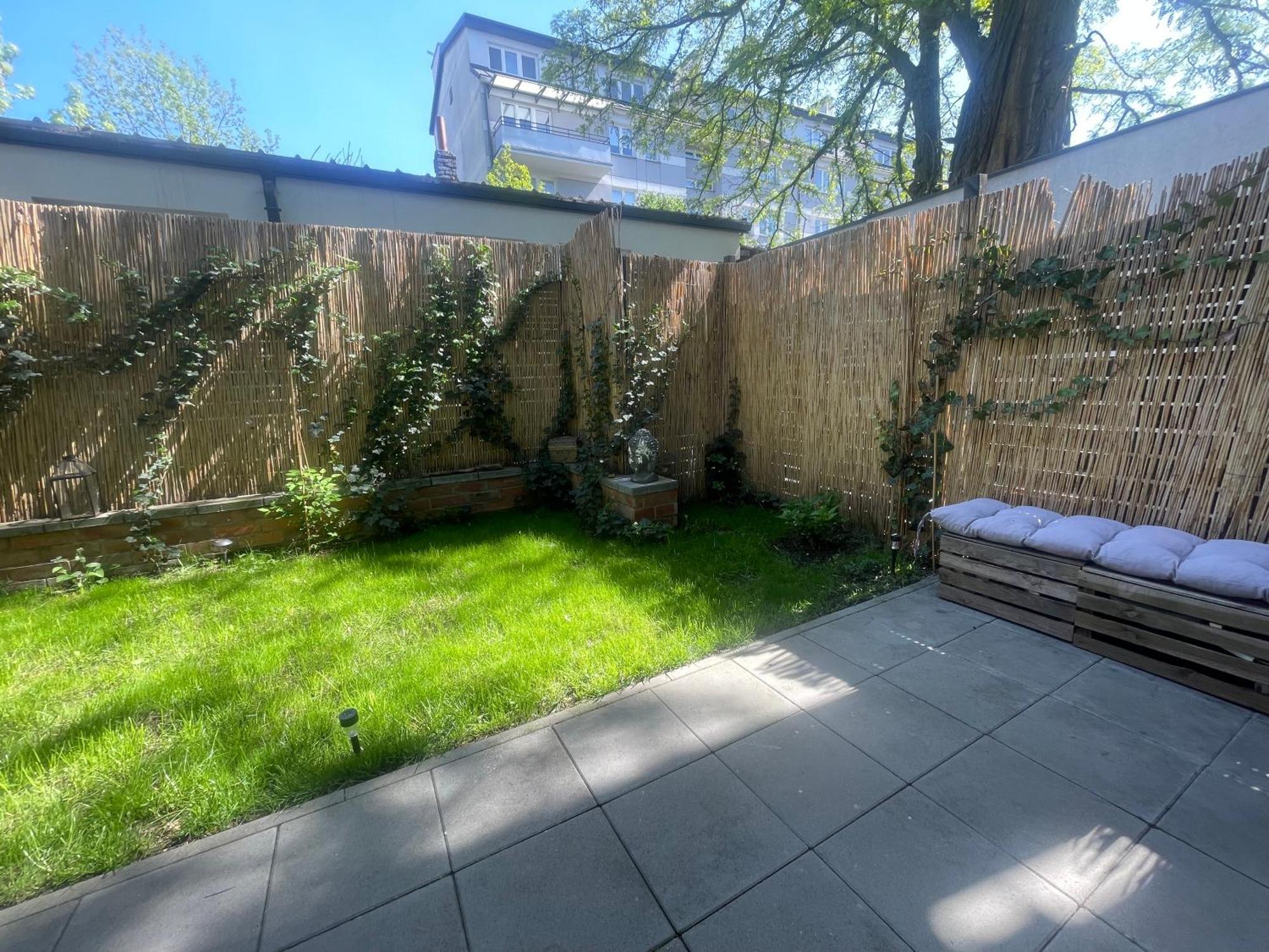 Garden Place Apartment Βαρσοβία Εξωτερικό φωτογραφία